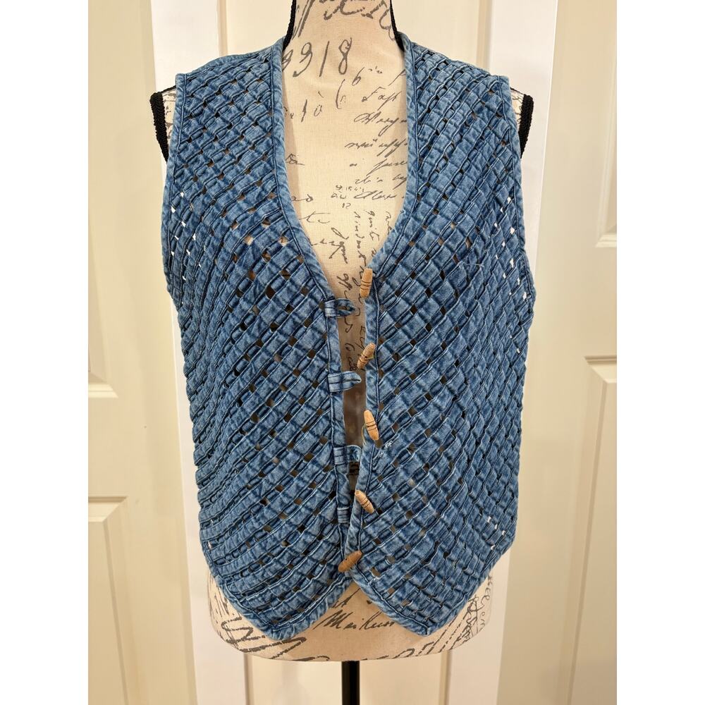Vintage 90s Karen Hart Woven Denim Cotton Vest w/ Wood Toggle Buttons
